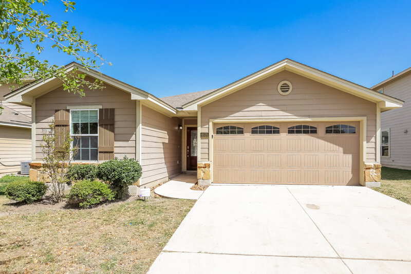 1,735/Mo, 6035 Caramel Way San Antonio, TX 78244 External View