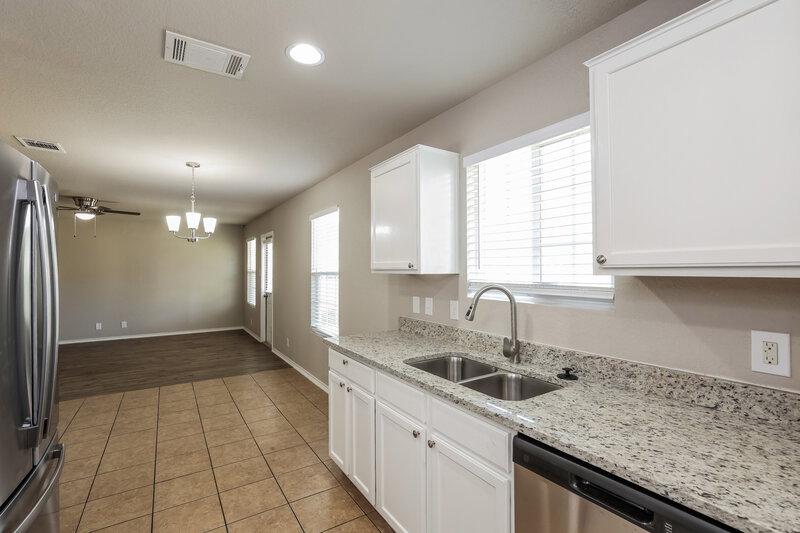 1,735/Mo, 6035 Caramel Way San Antonio, TX 78244 Kitchen View 2
