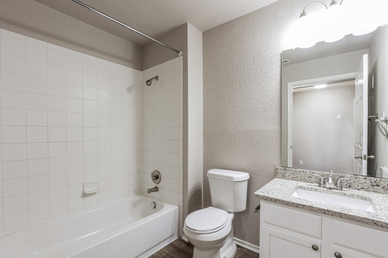 1,735/Mo, 6035 Caramel Way San Antonio, TX 78244 Bathroom View
