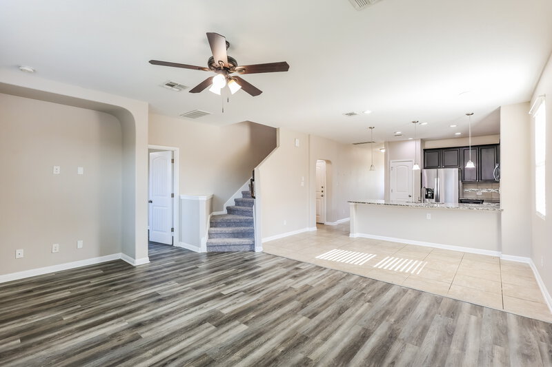 1,970/Mo, 9850 Red Iron Crk Converse, TX 78109 Family Room View