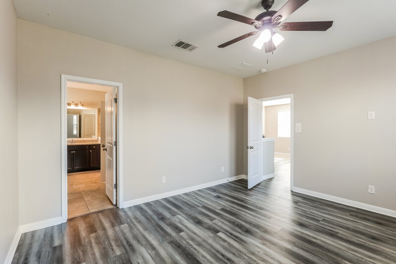 1,970/Mo, 9850 Red Iron Crk Converse, TX 78109 Main Bedroom View 2