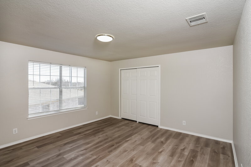 2,270/Mo, 11118 Armor Arch San Antonio, TX 78254 Bedroom View 3