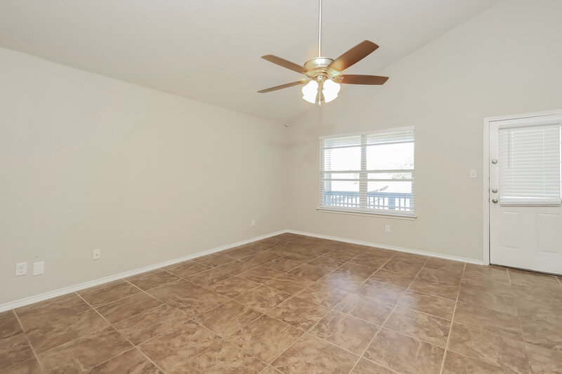 2,345/Mo, 11643 Hidden Ter San Antonio, TX 78245 Living Room View