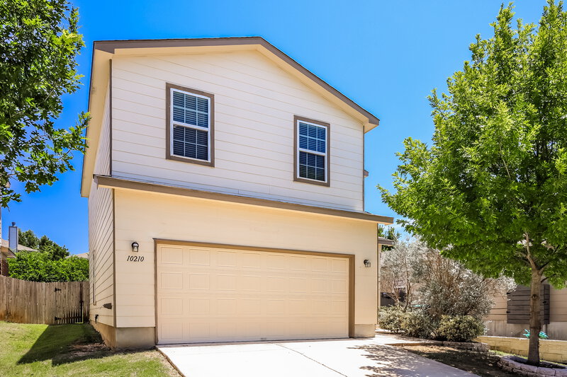 1,675/Mo, 10210 Castello Cyn San Antonio, TX 78254 Front View