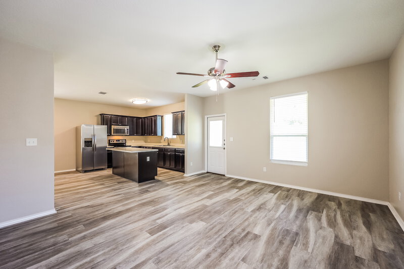1,675/Mo, 10210 Castello Cyn San Antonio, TX 78254 Living Room View
