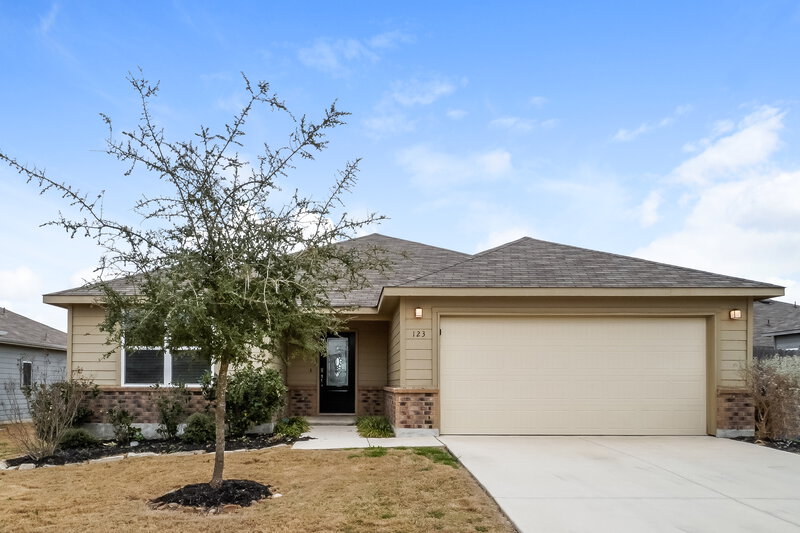 1,815/Mo, 123 Fabarm Ln New Braunfels, TX 78130 External View