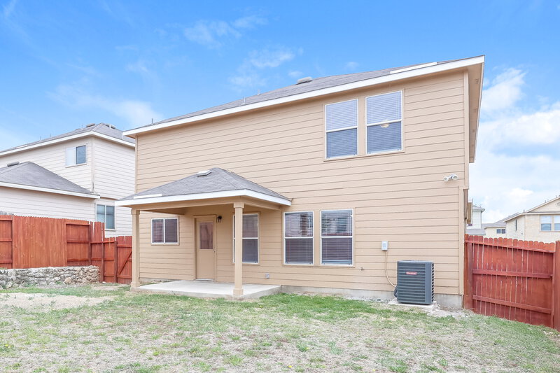 2,440/Mo, 24610 Corral Gables San Antonio, TX 78261 Rear View