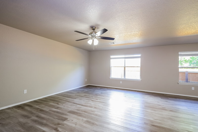 2,195/Mo, 358 Las Puertas San Antonio, TX 78245 Living Room View 2