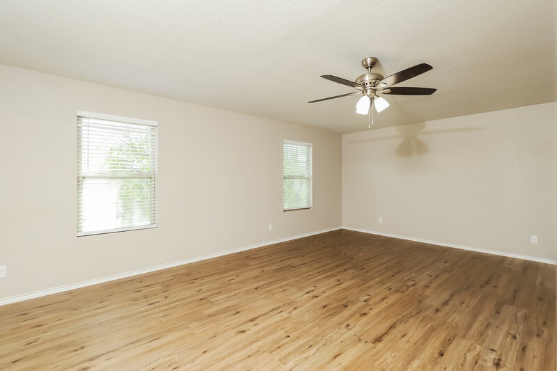 0/Mo, 9950 Fuchsia Vw San Antonio, TX 78245 Main Bedroom View