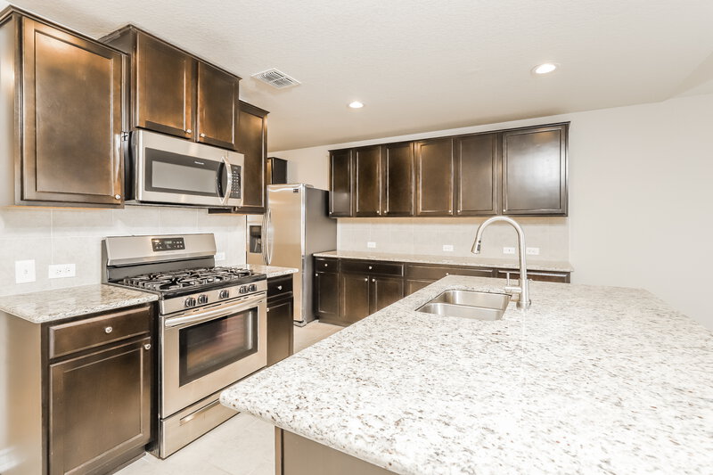 2,100/Mo, 13422 Wild Rye San Antonio, TX 78254 Kitchen View 2