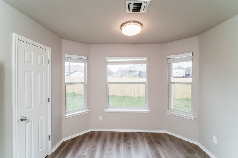 1,990/Mo, 3709 Whisper Trce Schertz, TX 78108 Floorplan View 2