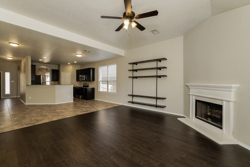 2,275/Mo, 325 Buckboard Ln Cibolo, TX 78108 Living Room View