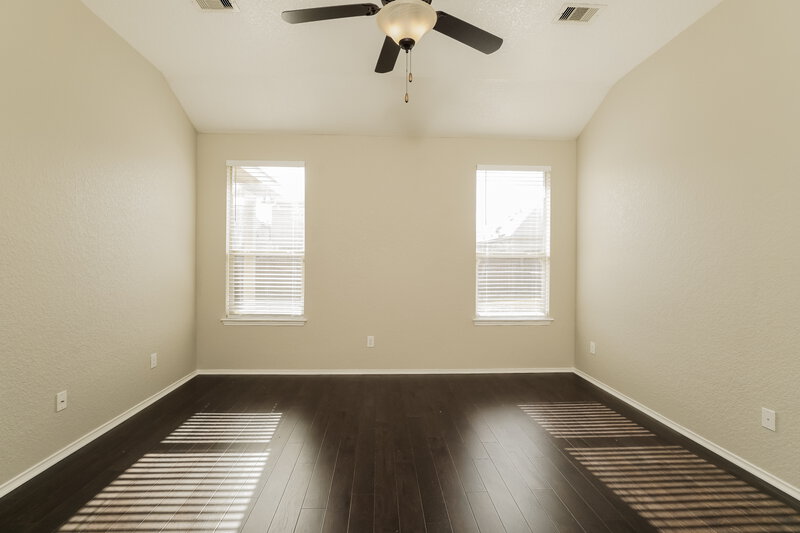 2,275/Mo, 325 Buckboard Ln Cibolo, TX 78108 Main Bedroom View
