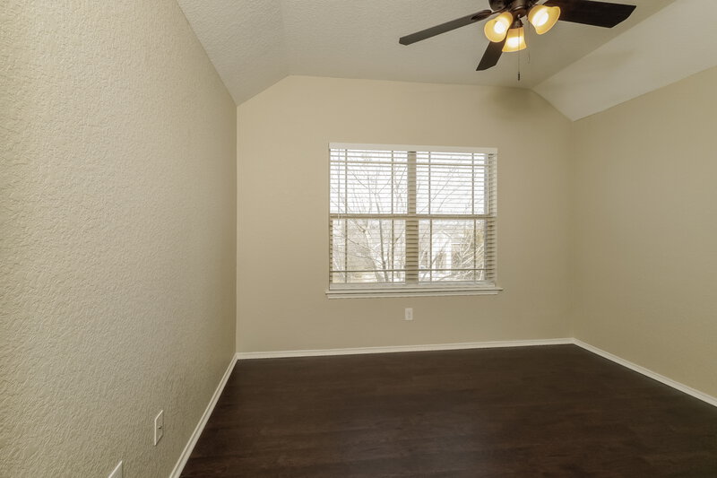 2,275/Mo, 325 Buckboard Ln Cibolo, TX 78108 Bedroom View 2
