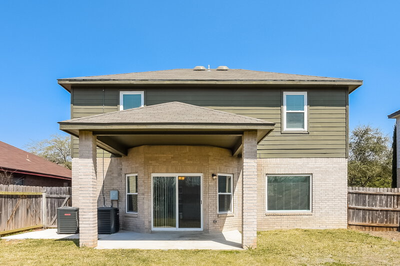 2,000/Mo, 1107 O Hara Dr San Antonio, TX 78251 Rear View