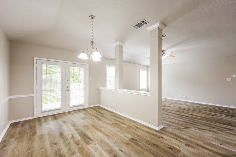 2,340/Mo, 2638 Montebello San Antonio, TX 78259 Dining Room View