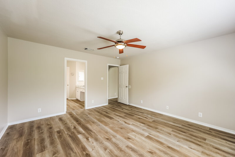 2,340/Mo, 2638 Montebello San Antonio, TX 78259 Main Bedroom View 2