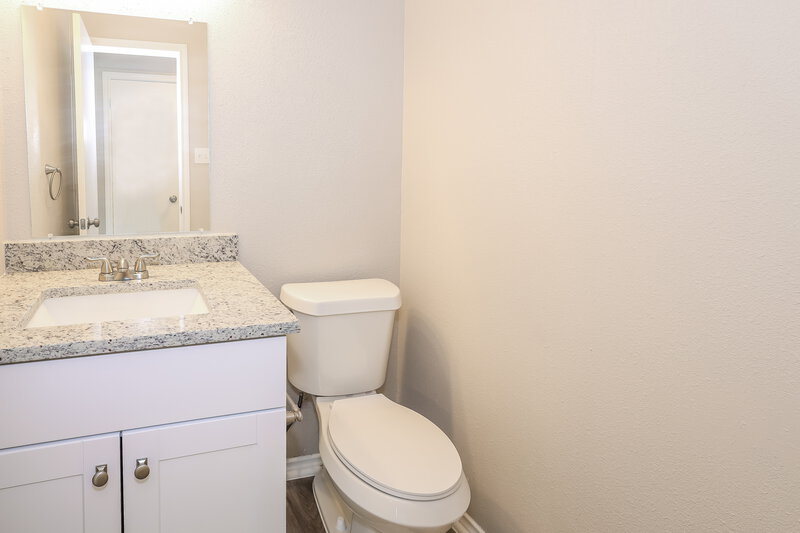1,780/Mo, 9230 Bowen Dr San Antonio, TX 78250 Bathroom View