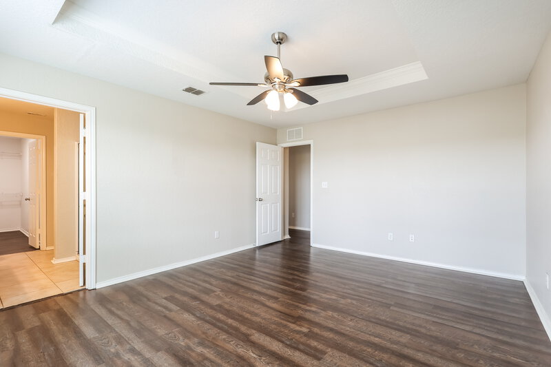 1,740/Mo, 9431 Hanover Sky Converse, TX 78109 Main Bedroom View
