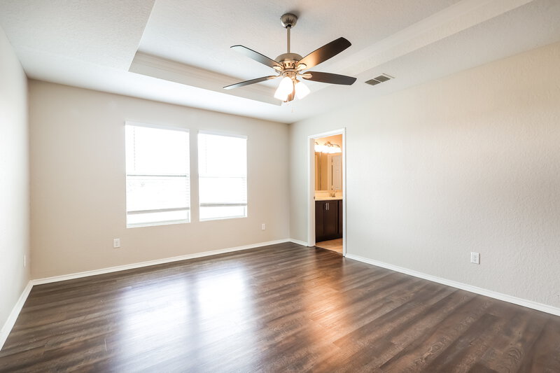 1,740/Mo, 9431 Hanover Sky Converse, TX 78109 Main Bedroom View 2