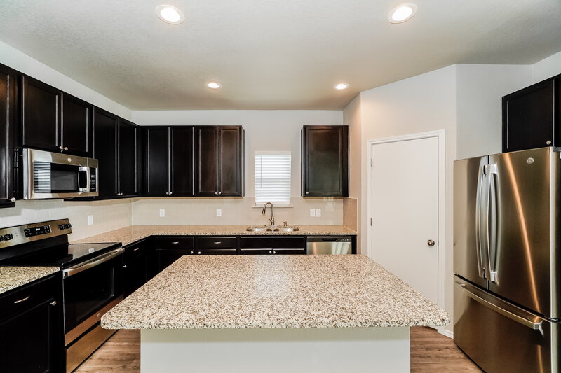 1,885/Mo, 7186 Quarter Moon Converse, TX 78109 Kitchen View