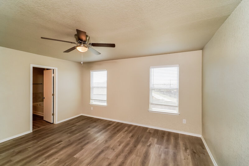 1,885/Mo, 7186 Quarter Moon Converse, TX 78109 Main Bedroom View