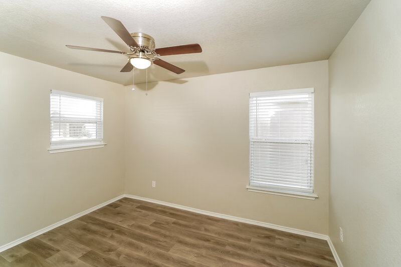 1,885/Mo, 7186 Quarter Moon Converse, TX 78109 Bedroom View