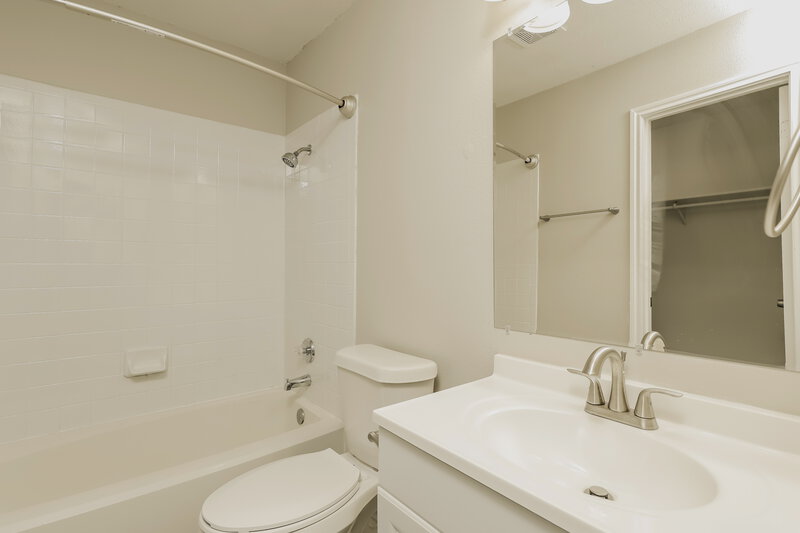 1,740/Mo, 8151 Cheryl Meadow Dr Converse, TX 78109 Misc View 12