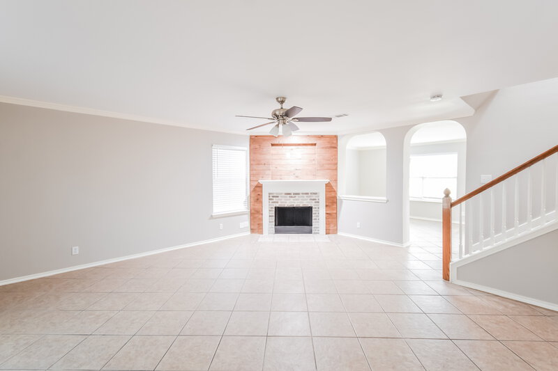 3,040/Mo, 7302 Pine Hvn San Antonio, TX 78244 Living Room View