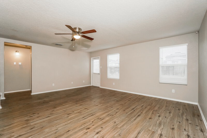 1,910/Mo, 11703 Blackmore Leap San Antonio, TX 78245 Living Room View