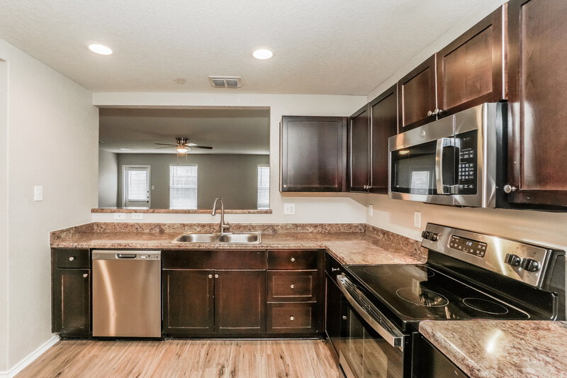 1,910/Mo, 11703 Blackmore Leap San Antonio, TX 78245 Kitchen View 2