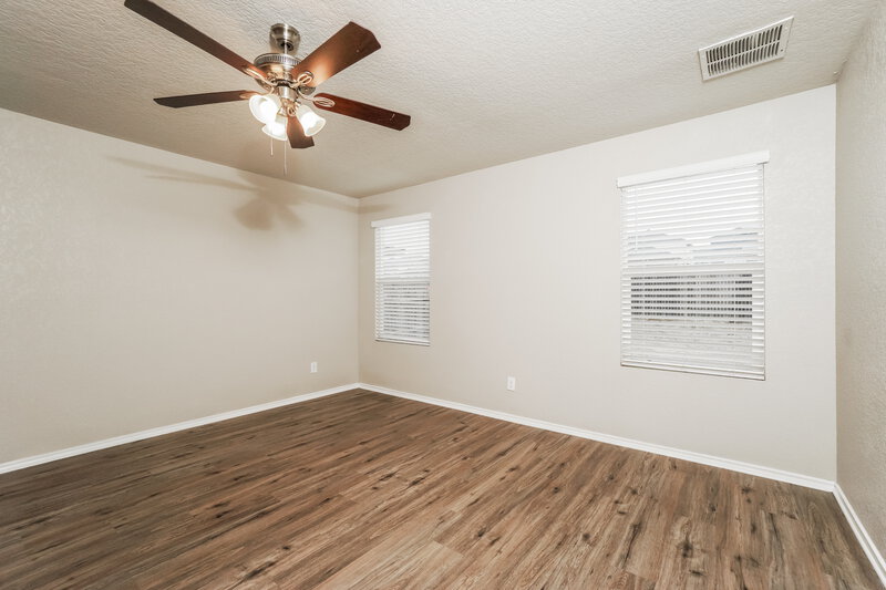 1,910/Mo, 11703 Blackmore Leap San Antonio, TX 78245 Main Bedroom View 2