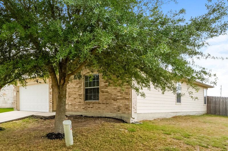1,740/Mo, 201 Longhorn Way Cibolo, TX 78108 Front View