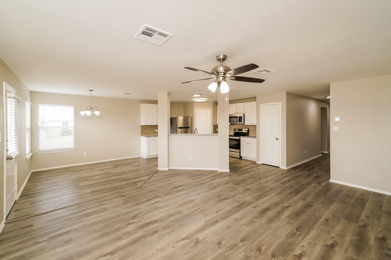 1,740/Mo, 201 Longhorn Way Cibolo, TX 78108 Living Room View 2