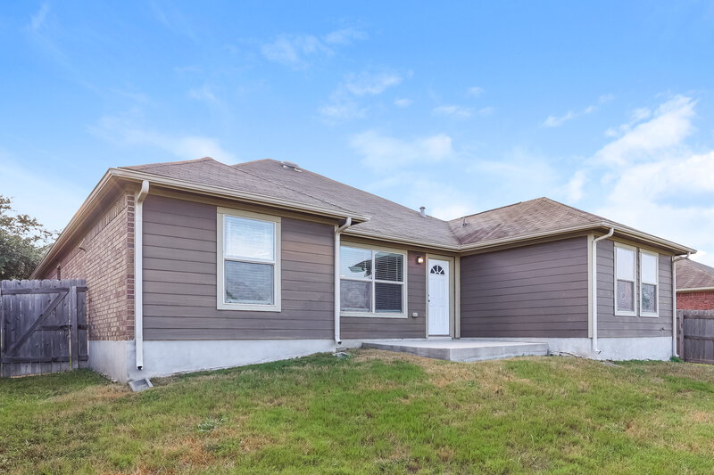 2,095/Mo, 337 Posey Pass New Braunfels, TX 78132 Rear View 2