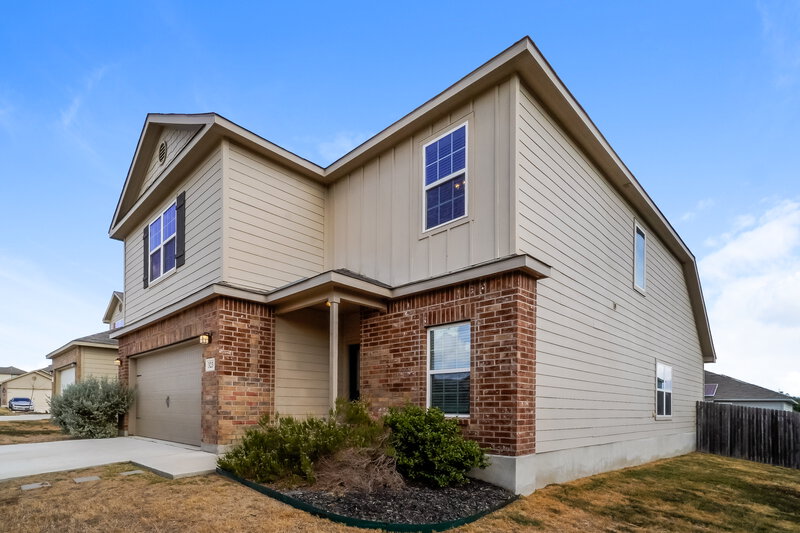2,280/Mo, 323 Krieghoff Way New Braunfels, TX 78130 Front View
