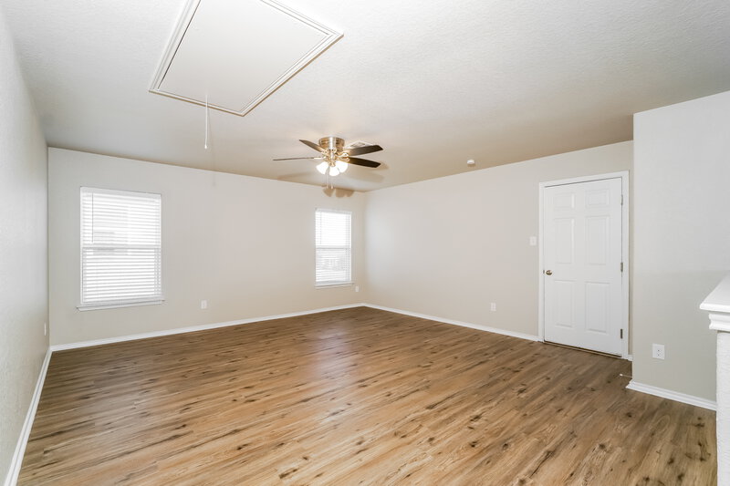 2,280/Mo, 323 Krieghoff Way New Braunfels, TX 78130 Loft View