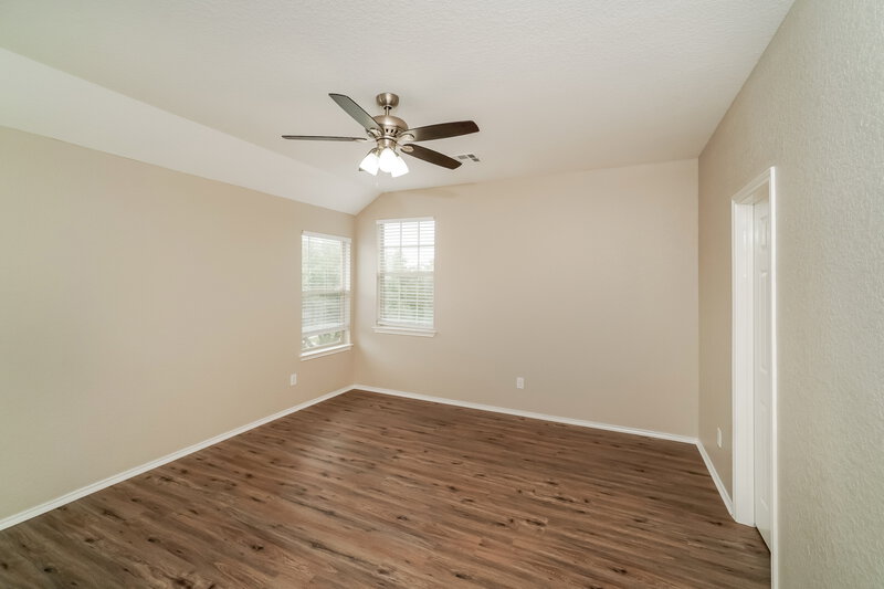 2,260/Mo, 357 Saddlehorn Way Cibolo, TX 78108 Main Bedroom View
