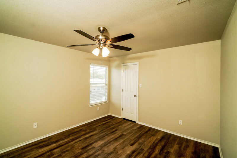2,150/Mo, 217 Clydesdale St Cibolo, TX 78108 Main Bedroom View