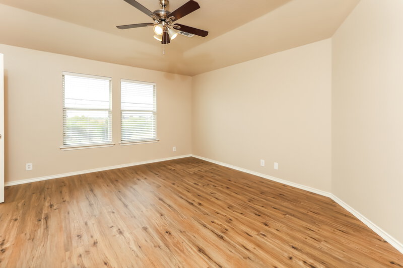 2,175/Mo, 341 Cattle Run Cibolo, TX 78108 Main Bedroom View