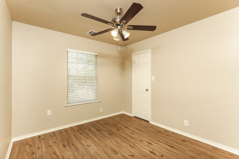 2,175/Mo, 341 Cattle Run Cibolo, TX 78108 Bedroom View 2
