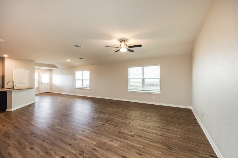 2,165/Mo, 11628 Blackmore Leap San Antonio, TX 78245 Living Room View