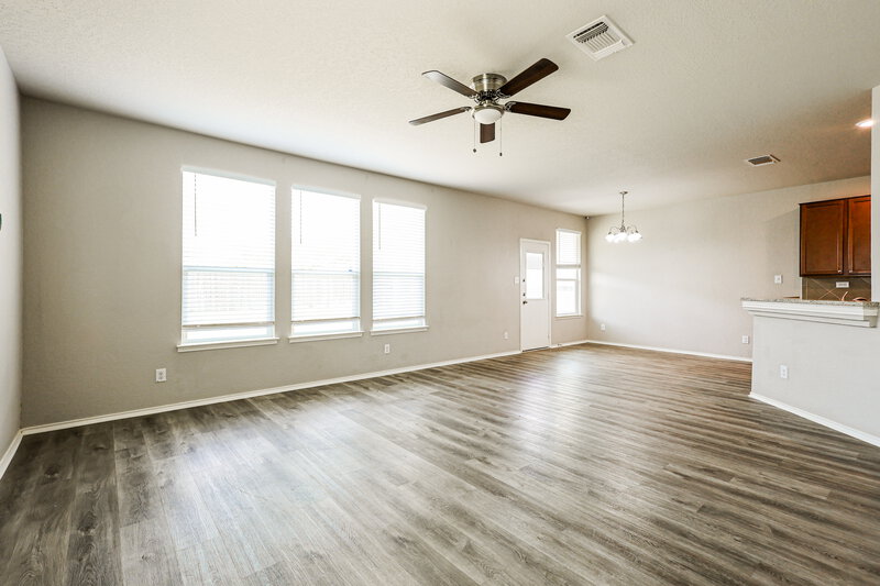 1,720/Mo, 6315 Gerber Mdw San Antonio, TX 78244 Living Room View