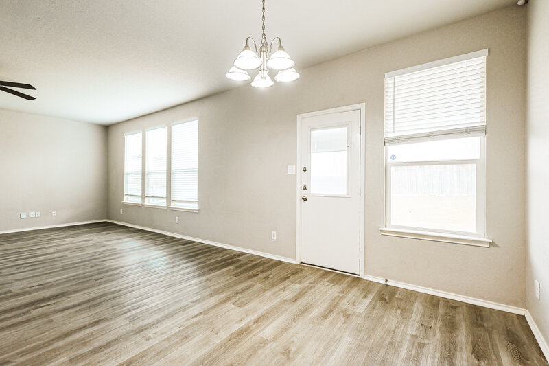 1,720/Mo, 6315 Gerber Mdw San Antonio, TX 78244 Dining Room View