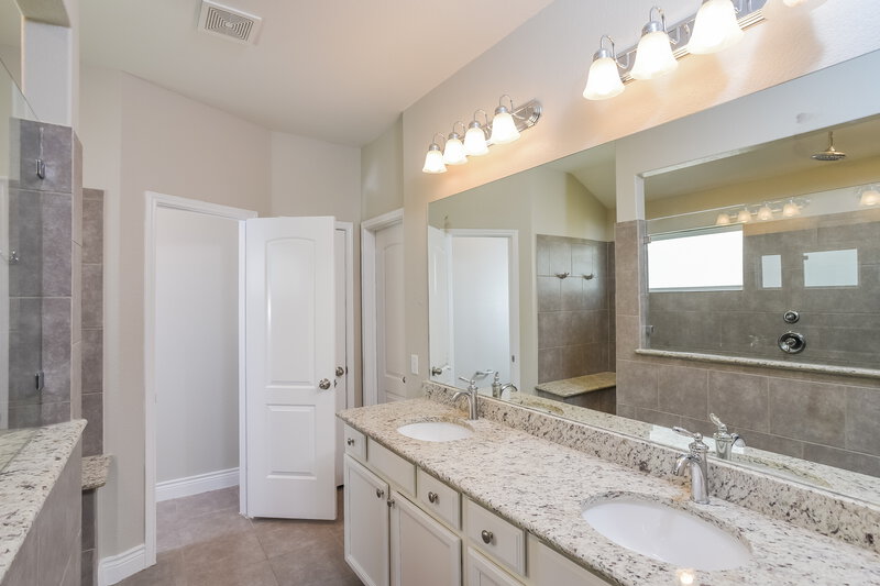 1,770/Mo, 13918 Persimmon Cv San Antonio, TX 78245 Misc View 10