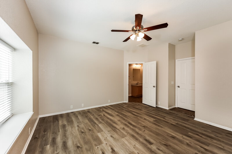 2,170/Mo, 4823 James Gaines San Antonio, TX 78253 Main Bedroom View 2