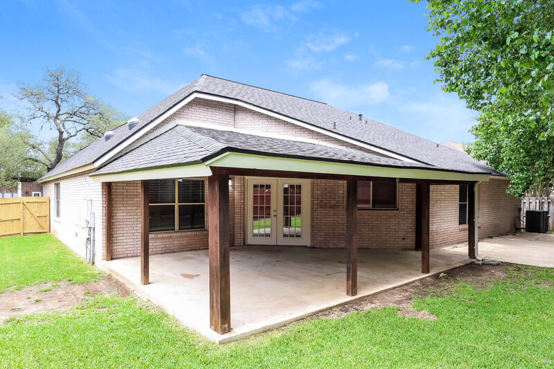 2,505/Mo, 18814 Redrock Crk San Antonio, TX 78259 Rear View