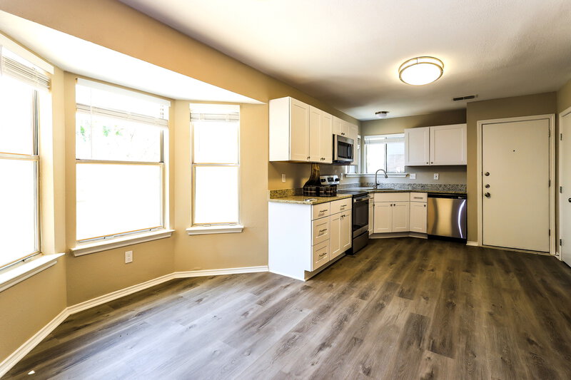 3,140/Mo, 8818 Boise Hills Dr San Antonio, TX 78250 Breakfast Nook View