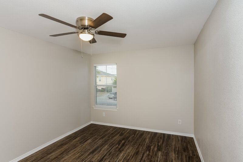 2,430/Mo, 214 Cardinal Way San Antonio, TX 78253 Bedroom View 3