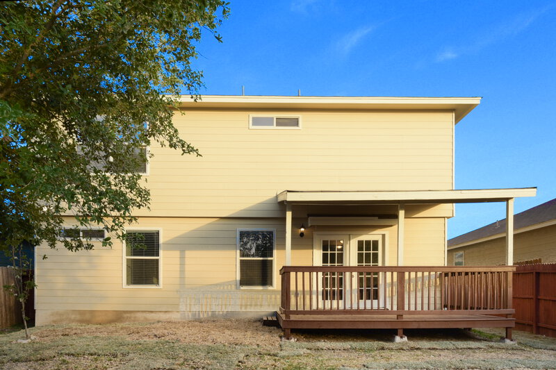 2,430/Mo, 214 Cardinal Way San Antonio, TX 78253 Rear View